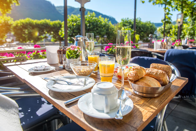 Frühstück auf der Terrasse